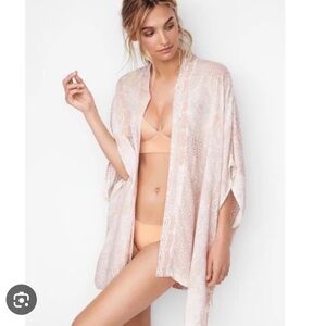 Victoria’s Secret Light Color Swim Tie Front Kimono CoverUp Ethnic Print OS NWOT